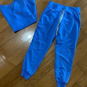 Sold  Figs scrubs set